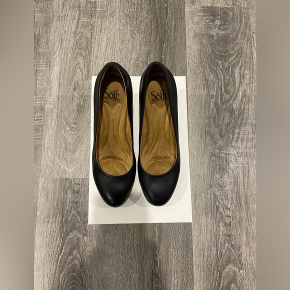 Sofft Comfort by Design Black Leather Heels SZ 8
 - Picture 6 of 10